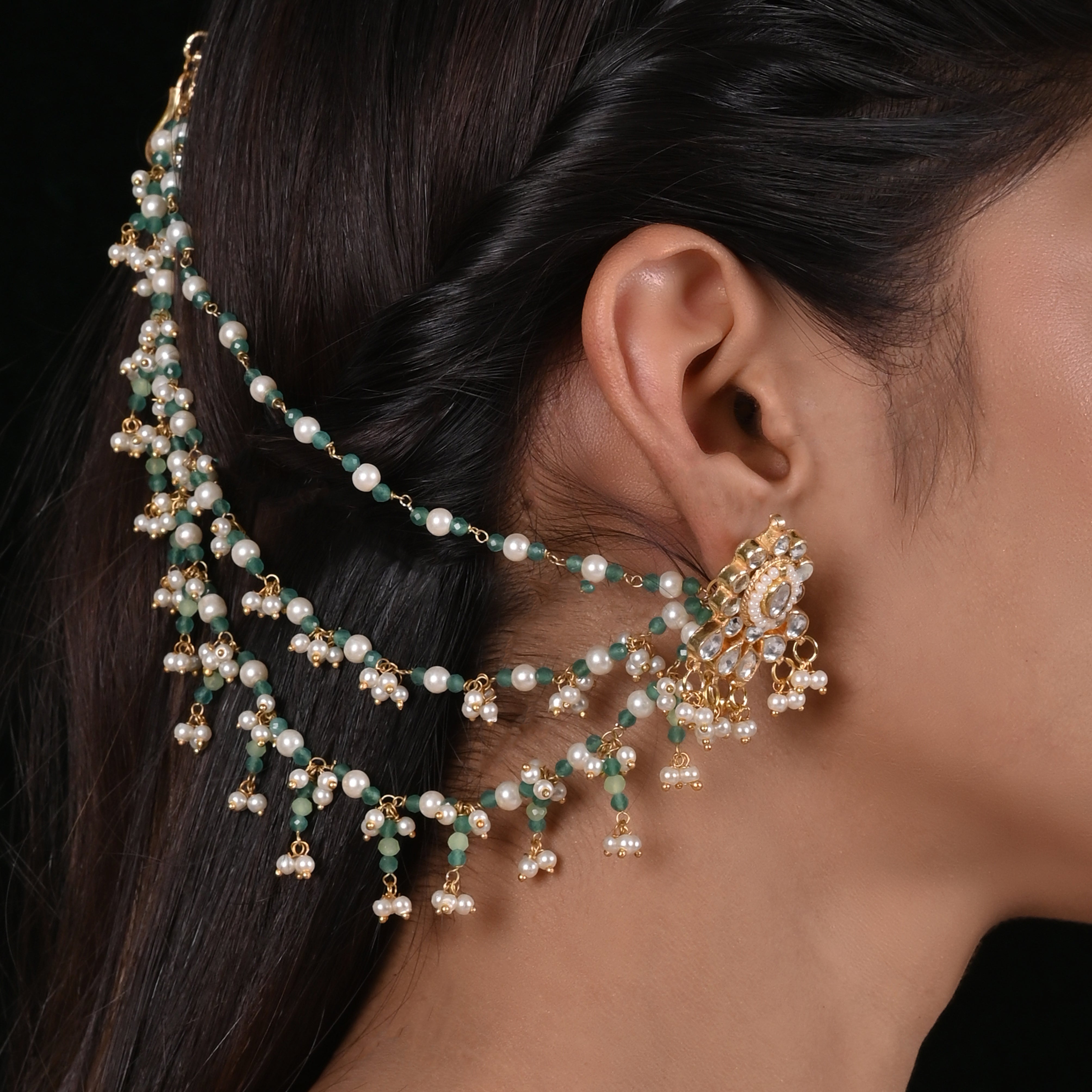 Suruchi Kundan Studs with Kaanchain