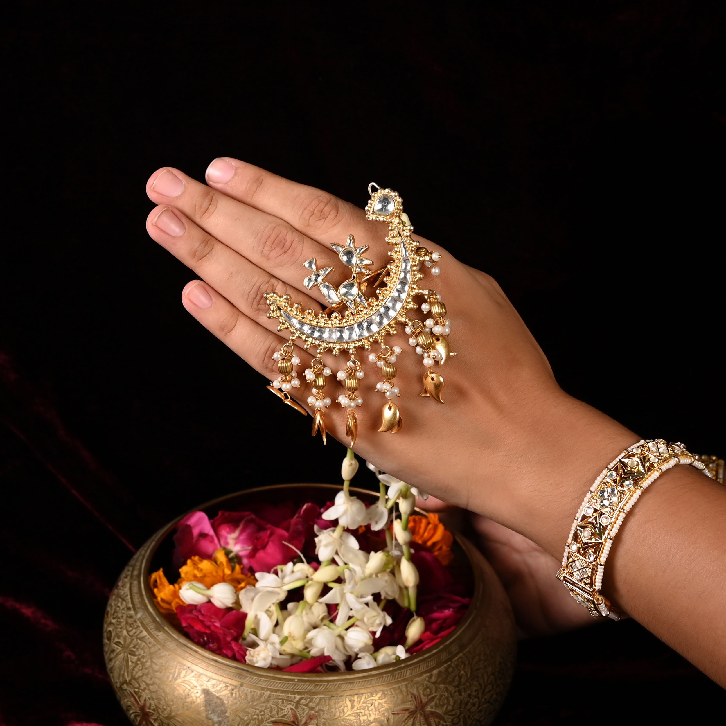 SJR0003- White Colour Gold Plated Jadau Kundan Ring