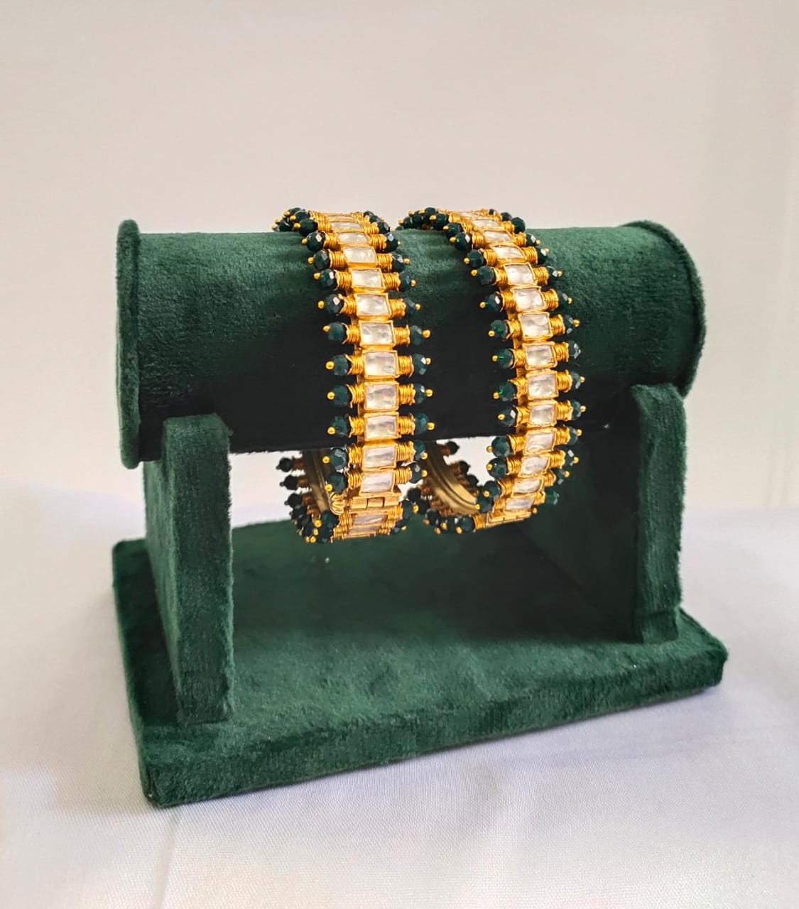 Farouk Kundan Green Bangles