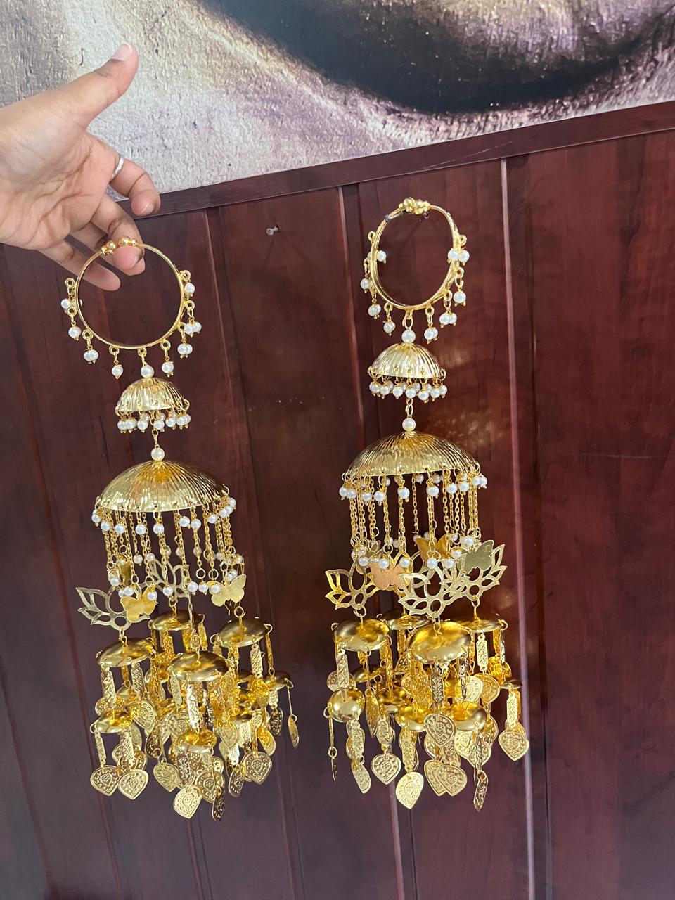 Daljit Handcrafted Gold Plated Kaleera with Intricate Filigree Design