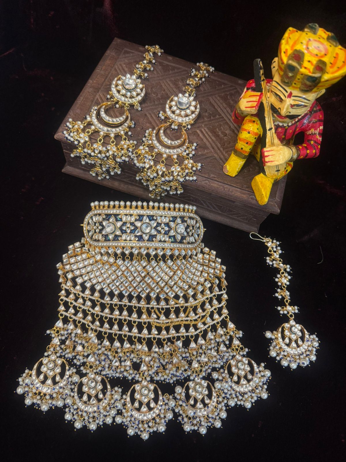 SJN1237- White and Blue Colour Gold Plated Jadau Kundan Aad Choker with Earrings and Tika
