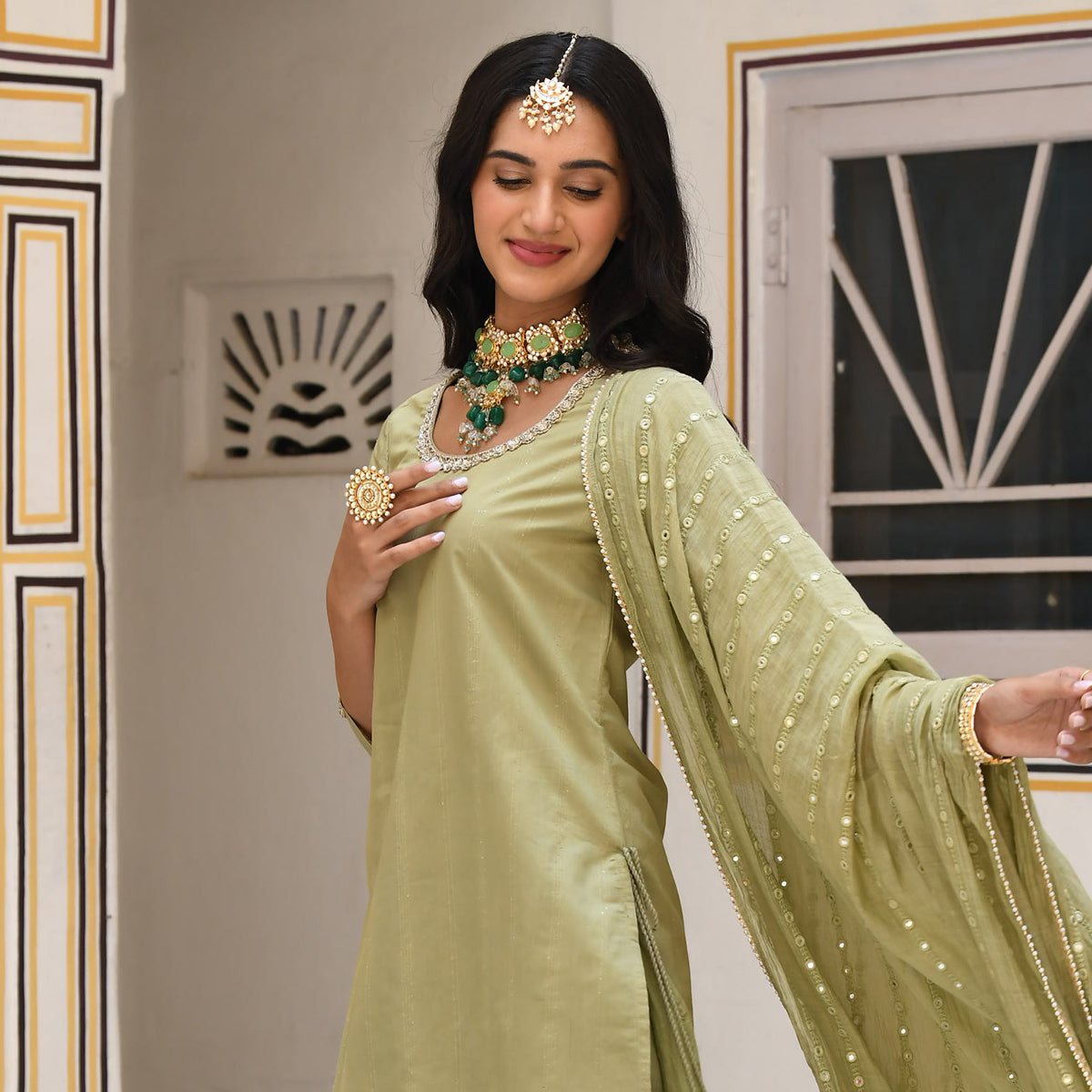 Taran Green Kundan Necklace Set