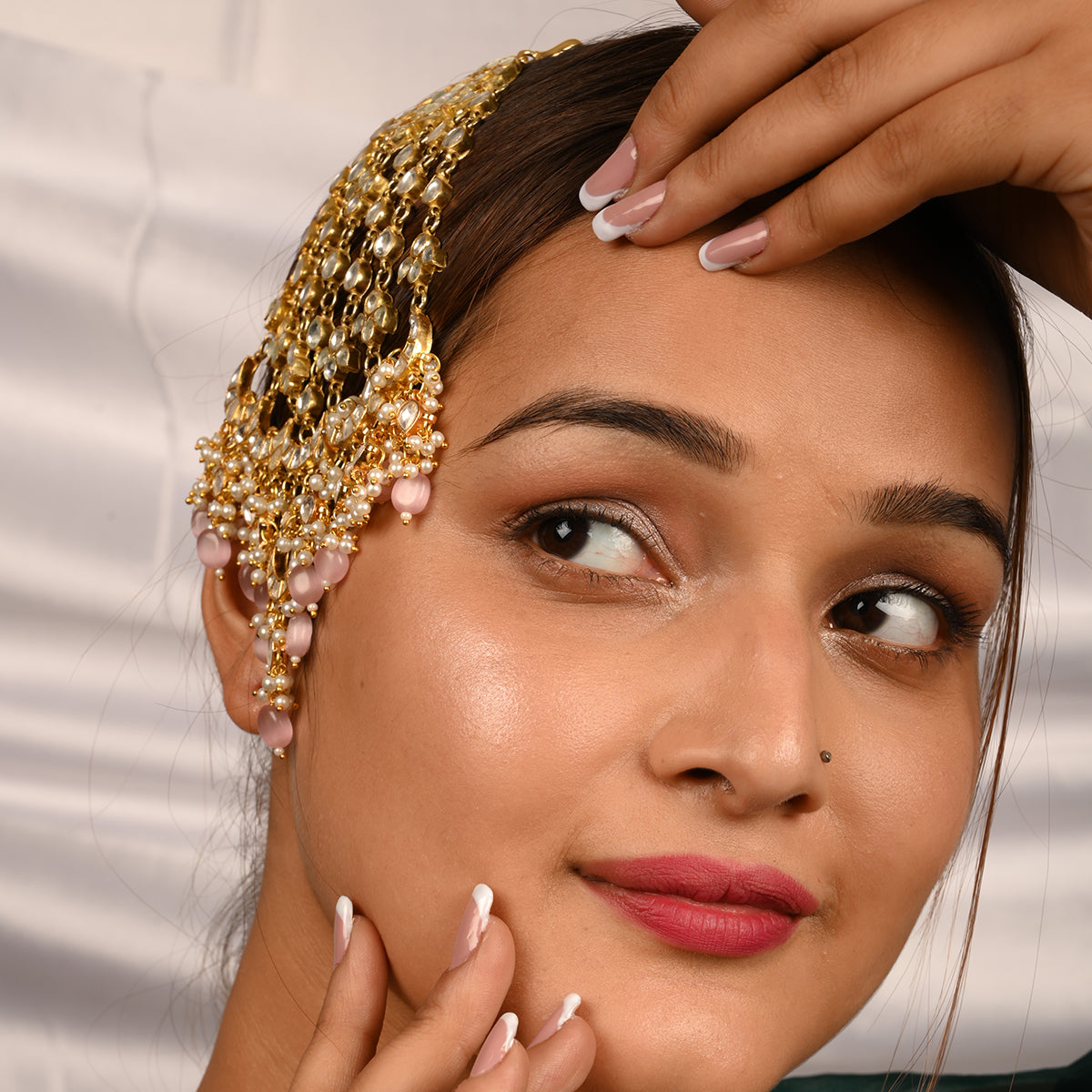 Vaibhavi Half Chand Kundan Passa