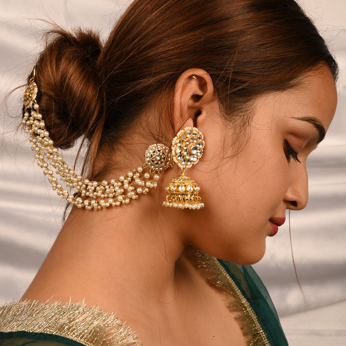 Harshil White Kundan Head Chain