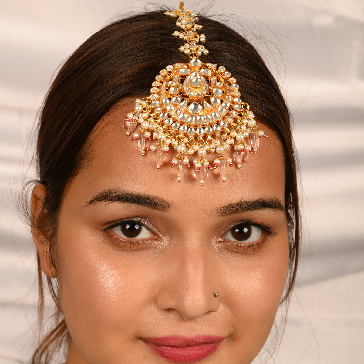 Helly Jadau Kundan Maang Tika